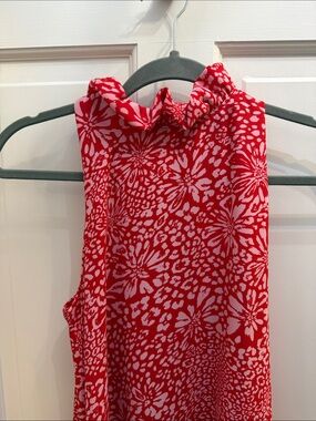 Gibson Red and White Floral-Print Ruffle Neck Blouse